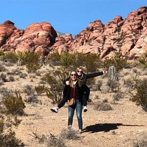 Meet your Posher, Becca